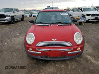 2003 MINI Hardtop с VIN WMWRC33403TE15093, выставлен на аукционе Copart как лот 44246425 с пробегом 144 086 миль миль и Чистый • Clean title. История ставок и продаж доступна на DreamBid. Изображение 5.