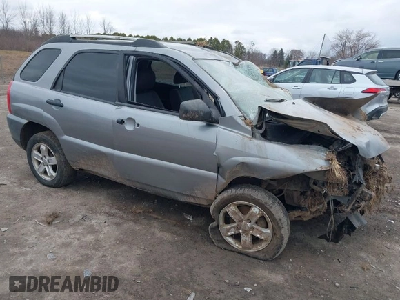 2010 Kia Sportage LX with VIN KNDKGCA33A7718634, listed as a IAAI auction lot 41868565 with 197,967 mi miles and . Bid and sale history available at carsss.com. Image 1.