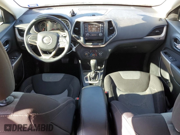 2017 Jeep Cherokee Altitude z VIN 1C4PJLAS0HW578220, wystawiony jako Copart lot #84244064 z przebiegiem 32 618 mil mil oraz Szkoda całkowita • Salvage title. Historia ofert i sprzedaży dostępna na DreamBid. Obrazek 8.