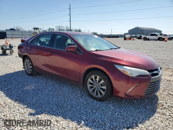 2016 Toyota Camry XLE with VIN 4T1BF1FK3GU525185, listed as a Copart auction lot 46079875 with 186,424 mi miles and Salvage Title. Bid and sale history available at carsss.com. Image 4.