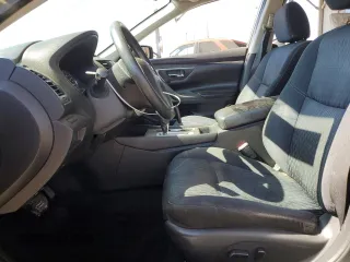 2016 Nissan Altima S z VIN 1N4AL3AP2GN369695, wystawiony jako Copart lot #56394255 z przebiegiem 128 662 mil mil oraz Szkoda całkowita • Salvage title. Historia ofert i sprzedaży dostępna na DreamBid. Obrazek 7.