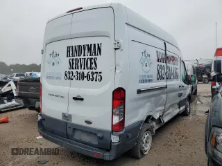 2017 Ford Transit z VIN 1FTYR2XM0HKA03493, wystawiony jako Copart lot #70397104 z przebiegiem 133 839 mil mil oraz Szkoda całkowita • Salvage title. Historia ofert i sprzedaży dostępna na DreamBid. Obrazek 3.