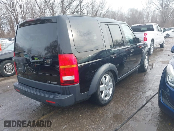 2007 Land Rover LR3 HSE with VIN SALAG25467A434055, listed as a IAAI auction lot 41563986 with 134,441 mi miles. Bid and sale history available at carsss.com. Image 4.