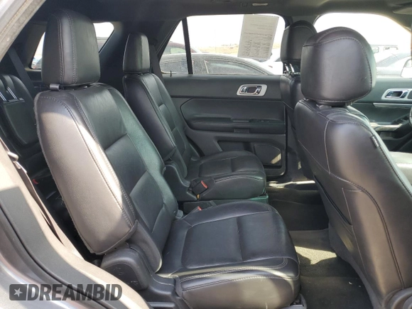2014 Ford Explorer XLT z VIN 1FM5K7D84EGB43035, wystawiony jako Copart lot #65089825 z przebiegiem 163 447 mil mil oraz Czysty tytuł • Clean title. Historia ofert i sprzedaży dostępna na DreamBid. Obrazek 11.