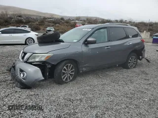2015 Nissan Pathfinder SV z VIN 5N1AR2MN5FC719792, wystawiony jako Copart lot #49273625 z przebiegiem 140 251 mil mil oraz Szkoda całkowita • Salvage title. Historia ofert i sprzedaży dostępna na DreamBid. Obrazek 1.