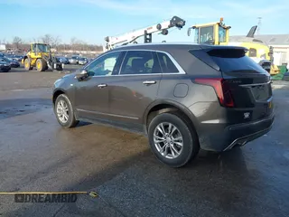 2020 Cadillac XT5 Premium Luxury FWD with VIN 1GYKNCRS0LZ122920, listed as a IAAI auction lot 41021418 with 68,125 mi miles. Bid and sale history available at carsss.com. Image 3.