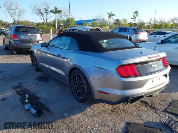 2020 Ford Mustang EcoBoost with VIN 1FATP8UH6L5138744, listed as a IAAI auction lot 41264200 with 55,408 mi miles and . Bid and sale history available at carsss.com. Image 3.