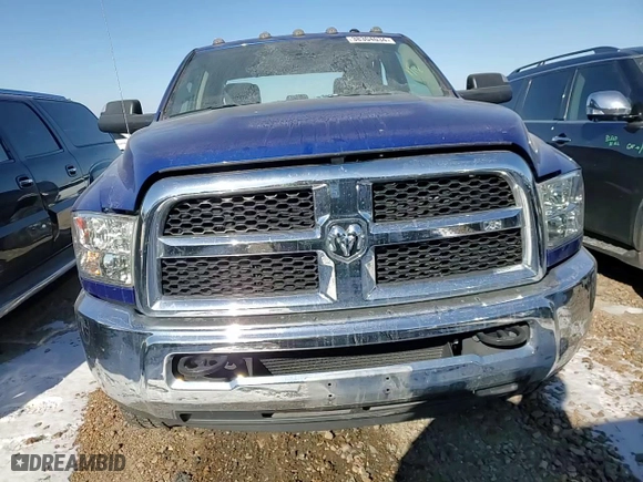2018 Ram 2500 Tradesman with VIN 3C6UR5CL2JG359509, listed as a Copart auction lot 38304034 with 25,710 mi miles and Salvage Title. Bid and sale history available at carsss.com. Image 11.