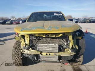 2023 GMC Canyon 4WD AT4 with VIN 1GTP6DEKXP1143203, listed as a Copart auction lot 88508335 with 13,887 mi miles and Salvage Title. Bid and sale history available at carsss.com. Image 5.