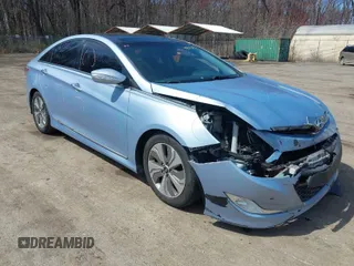 2015 Hyundai Sonata Hybrid Limited with VIN KMHEC4A45FA124754, listed as a IAAI auction lot 41875502 with 138,408 mi miles. Bid and sale history available at carsss.com. Image 1.