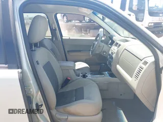 2008 Ford Escape XLT с VIN 1FMCU93138KD30768, выставлен на аукционе IAAI как лот 42464734 с пробегом 120 218 миль миль и . История ставок и продаж доступна на DreamBid. Изображение 5.
