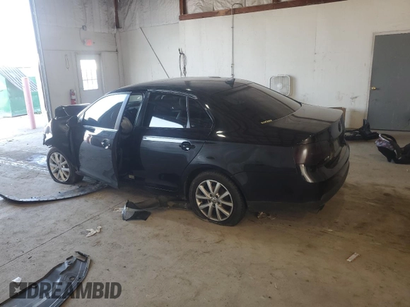 2009 Volkswagen Jetta SE с VIN 3VWRM71KX9M057530, выставлен на аукционе Copart как лот 61356475 с пробегом Не указан миль и Списание • Salvage title. История ставок и продаж доступна на DreamBid. Изображение 2.