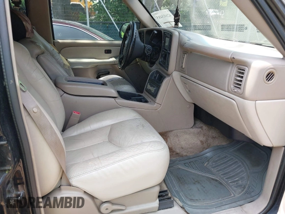 2003 Chevrolet Tahoe Z71 with VIN 1GNEK13T23R213938, listed as a IAAI auction lot 42603485 with 249,246 mi miles and . Bid and sale history available at DreamBid. Image 5.
