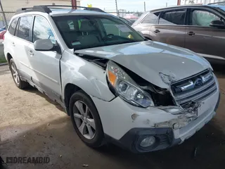 2013 Subaru Outback 2.5i Limited with VIN 4S4BRBLC2D3254437, listed as a IAAI auction lot 41680881 with 121,127 mi miles. Bid and sale history available at carsss.com. Image 1.