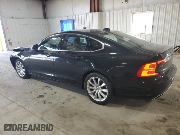 2017 Volvo S90 Momentum with VIN YV1A22MK4H1003683, listed as a Copart auction lot 52004935 with 91,572 mi miles and Salvage Title. Bid and sale history available at carsss.com. Image 2.