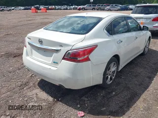 2013 Nissan Altima SV with VIN 1N4AL3AP7DC207438, listed as a IAAI auction lot 42141303 with 224,279 mi miles and . Bid and sale history available at carsss.com. Image 4.
