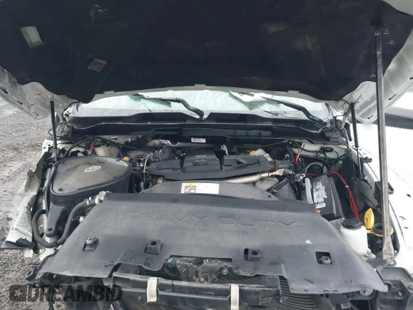 2016 Ram 2500 Laramie with VIN 3C6UR5NL2GG287071, listed as a IAAI auction lot 40989387 with 104,781 mi miles and . Bid and sale history available at DreamBid. Image 10.