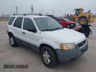 2003 Ford Escape XLT Popular with VIN 1FMYU03183KE17382, listed as a IAAI auction lot 41808661 with 307,503 mi miles. Bid and sale history available at carsss.com. Image 1.