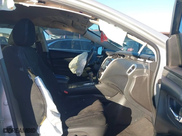 2016 Nissan Murano S with VIN 5N1AZ2MG9GN107067, listed as a IAAI auction lot 41832588 with 119,187 mi miles. Bid and sale history available at carsss.com. Image 5.