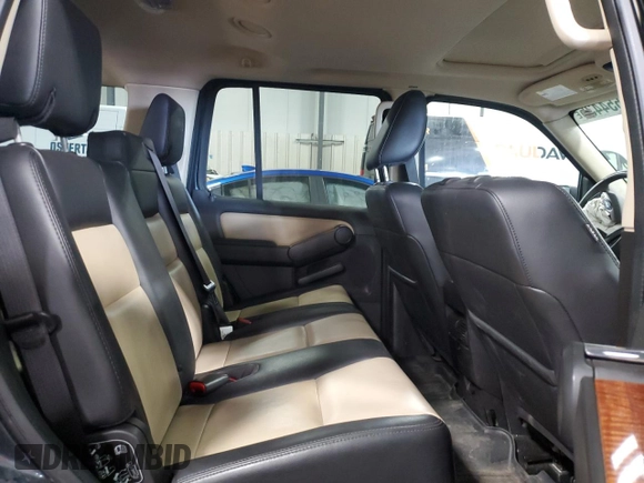 2010 Ford Explorer Eddie Bauer z VIN 1FMEU7EEXAUB03116, wystawiony jako Copart lot #56654435 z przebiegiem 175 866 mil mil oraz Szkoda całkowita • Salvage title. Historia ofert i sprzedaży dostępna na DreamBid. Obrazek 11.