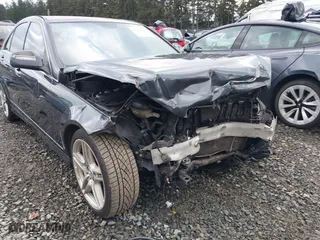 2008 Mercedes-Benz C-Class 3.0L Sport with VIN WDDGF54X28R013010, listed as a IAAI auction lot 41532221 with 210,620 mi miles. Bid and sale history available at carsss.com. Image 6.