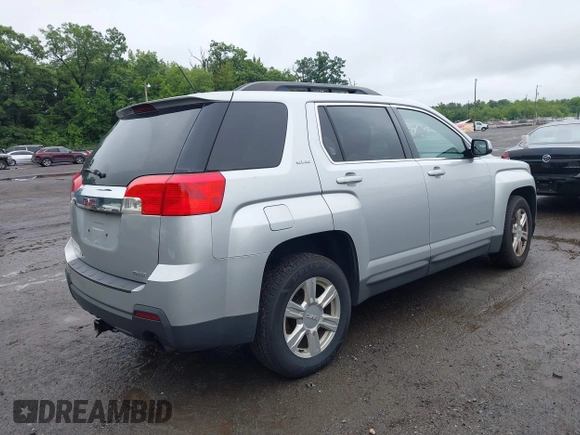 2015 GMC Terrain SLE z VIN 2GKFLWE39F6429634, wystawiony jako IAAI lot #42521479 z przebiegiem 205 763 mil mil oraz . Historia ofert i sprzedaży dostępna na DreamBid. Obrazek 4.