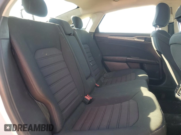 2020 Ford Fusion SE with VIN 3FA6P0H74LR129120, listed as a Copart auction lot 49111985 with 51,402 mi miles and Salvage title. Bid and sale history available at DreamBid. Image 10.