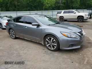 2016 Nissan Altima SV with VIN 1N4AL3AP4GC184933, listed as a Copart auction lot 52869925 with 191,911 mi miles and Salvage Title. Bid and sale history available at carsss.com. Image 4.