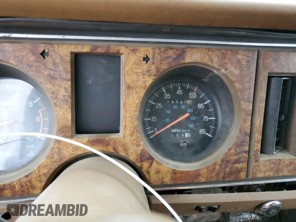 1987 Ford Bronco с VIN 1FMCU14T2HUA23081, выставлен на аукционе Copart как лот 45816865 с пробегом 74 385 миль миль и Чистый • Clean title. История ставок и продаж доступна на DreamBid. Изображение 9.