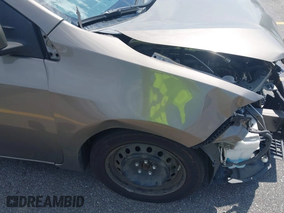 2018 Toyota Corolla L with VIN 2T1BURHE9JC092895, listed as a IAAI auction lot 42326623 with 135,046 mi miles and . Bid and sale history available at DreamBid. Image 18.