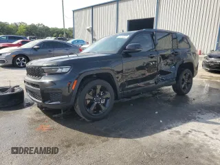 2022 Jeep Grand Cherokee Altitude z VIN 1C4RJJAG5N8599671, wystawiony jako Copart lot #53956925 z przebiegiem 59 413 mil mil oraz Szkoda całkowita • Salvage title. Historia ofert i sprzedaży dostępna na DreamBid. Obrazek 1.