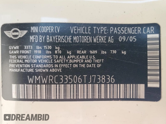 2006 MINI Hardtop z VIN WMWRC33506TJ73836, wystawiony jako Copart lot #57385905 z przebiegiem 105 592 mil mil oraz Szkoda całkowita • Salvage title. Historia ofert i sprzedaży dostępna na DreamBid. Obrazek 12.