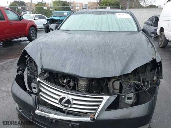 2011 Lexus ES 350 with VIN JTHBK1EG1B2453953, listed as a IAAI auction lot 41529126 with NaN miles. Bid and sale history available at carsss.com. Image 13.