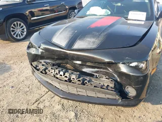 2014 Chevrolet Camaro LS с VIN 2G1FA1E39E9215060, выставлен на аукционе IAAI как лот 42046570 с пробегом 188 933 миль миль и . История ставок и продаж доступна на DreamBid. Изображение 6.