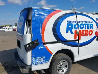 2021 Chevrolet Express Cargo with VIN 1GCWGAFP3M1204940, listed as a IAAI auction lot 42030364 with 81,163 mi miles and . Bid and sale history available at DreamBid. Image 17.