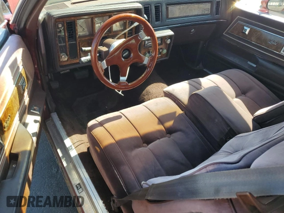 1983 Buick Regal with VIN 1G4AM47A1DH963801, listed as a Copart auction lot 42805055 with 163,296 mi miles and Salvage Title. Bid and sale history available at DreamBid. Image 8.