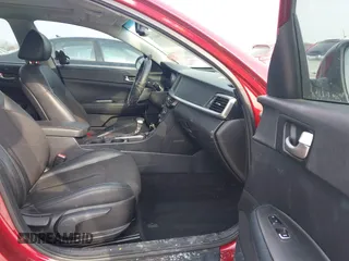 2019 Kia Optima LX with VIN 5XXGT4L31KG349821, listed as a IAAI auction lot 41366118 with 94,181 mi miles. Bid and sale history available at carsss.com. Image 5.