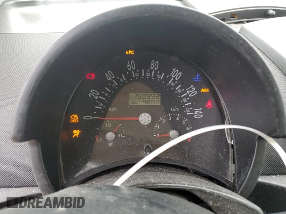 2001 Volkswagen Beetle GLS with VIN 3VWCK21C81M460224, listed as a Copart auction lot 48404615 with 150,992 mi miles and Salvage Title. Bid and sale history available at DreamBid. Image 9.