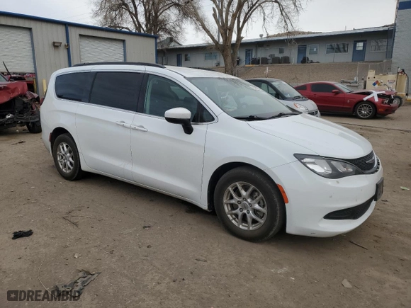 2021 Chrysler Voyager LXI with VIN 2C4RC1DG8MR533754, listed as a Copart auction lot 41495995 with 151,707 mi miles and Salvage Title. Bid and sale history available at carsss.com. Image 4.