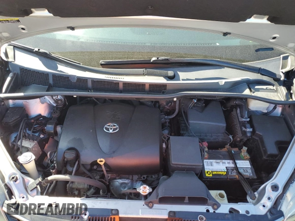 2018 Toyota Sienna SE с VIN 5TDXZ3DC1JS951963, выставлен на аукционе Copart как лот 54760995 с пробегом 184 542 миль миль и Чистый • Clean title. История ставок и продаж доступна на DreamBid. Изображение 12.