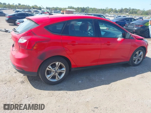 2013 Ford Focus SE with VIN 1FADP3K22DL338846, listed as a IAAI auction lot 41910575 with 200,875 mi miles. Bid and sale history available at carsss.com. Image 4.