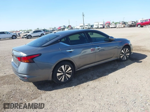 2019 Nissan Altima SV with VIN 1N4BL4DVXKN305921, listed as a IAAI auction lot 41822527 with 137,205 mi miles and . Bid and sale history available at DreamBid. Image 4.