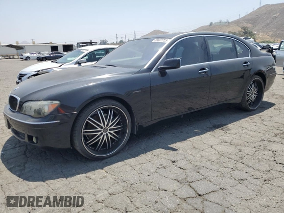 2006 BMW 7 Series 750Li z VIN WBAHN83566DT34946, wystawiony jako Copart lot #58807725 z przebiegiem 108 888 mil mil oraz Czysty tytuł • Clean title. Historia ofert i sprzedaży dostępna na DreamBid. Obrazek 1.
