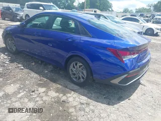 2024 Hyundai Elantra SEL with VIN KMHLM4DG4RU650273, listed as a IAAI auction lot 42192319 with 24,721 mi miles and . Bid and sale history available at DreamBid. Image 3.