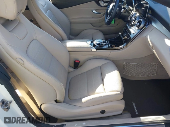 2019 Mercedes-Benz C 300 с VIN WDDWK8EB7KF828792, выставлен на аукционе IAAI как лот 41267574 с пробегом 61 168 миль миль и . История ставок и продаж доступна на DreamBid. Изображение 5.