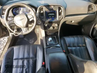 2020 Chrysler 300 S with VIN 2C3CCAGG7LH164590, listed as a Copart auction lot 85084674 with 90,370 mi miles and Salvage Title. Bid and sale history available at DreamBid. Image 8.