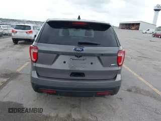 2017 Ford Police Interceptor Utility z VIN 1FM5K8ARXHGD26446, wystawiony jako IAAI lot #42779736 z przebiegiem 133 865 mil mil oraz . Historia ofert i sprzedaży dostępna na DreamBid. Obrazek 16.