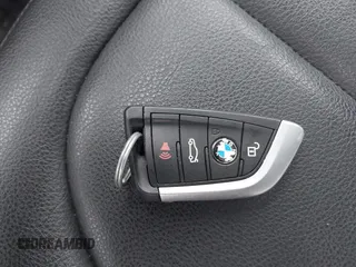 2016 BMW X1 xDrive28i with VIN WBXHT3C34GP880738, listed as a IAAI auction lot 41398105 with 113,445 mi miles and . Bid and sale history available at DreamBid. Image 11.