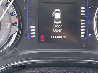 2016 Chrysler 200 S with VIN 1C3CCCBG6GN118068, listed as a IAAI auction lot 41465526 with 114,499 mi miles. Bid and sale history available at carsss.com. Image 15.
