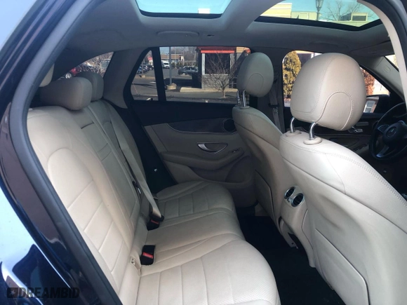 2017 Mercedes-Benz GLC with VIN WDC0G4JB0HF186516, listed as a Copart auction lot 49427955 with 44,315 mi miles and Clean Title. Bid and sale history available at carsss.com. Image 8.